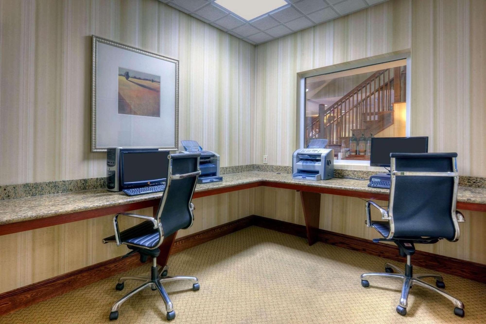 Country Inn & Suites By Radisson, Fredericksburg, Va 외부 사진